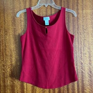 Women’s sleeveless top